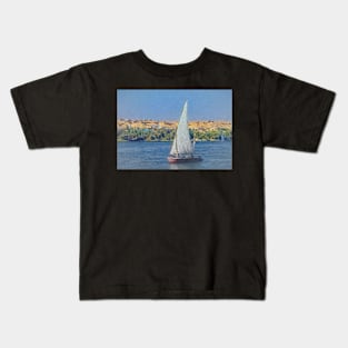 Egyptian Felucca On The Nile Kids T-Shirt